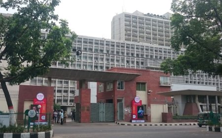 সদ্য তোলা রঙিন ছবি না দিলে সরকারি কর্মকর্তাদের পদোন্নতি নয়