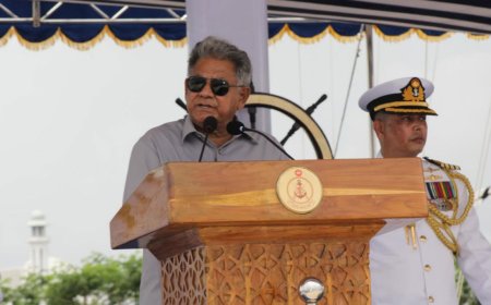 ‘সমুদ্রবন্দর রক্ষার কাজে নৌবাহিনীকে সংযুক্ত করার চেষ্টা করছে সরকার