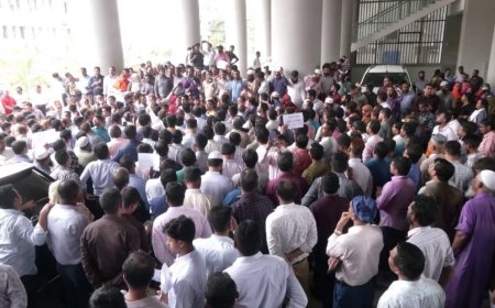 আজও বিক্ষোভের ডাক সচিবালয়ে, ‘ফ্যাসিবাদ উৎখাত যাত্রা’ কর্মসূচি জুলাই মঞ্চের