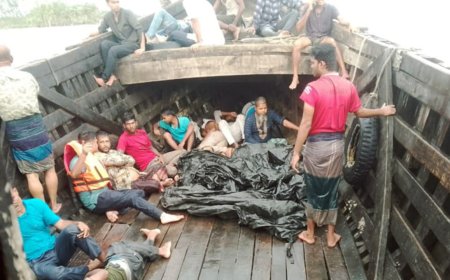 মেঘনা নদীতে ৩৯ যাত্রী নিয়ে ট্রলার ডুবি, নিখোঁজ ১৮