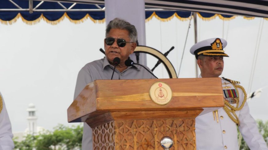 ‘সমুদ্রবন্দর রক্ষার কাজে নৌবাহিনীকে সংযুক্ত করার চেষ্টা করছে সরকার