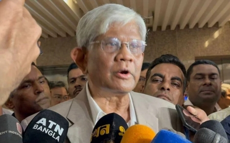 কেনাকাটায় এখনও যুদ্ধের প্রভাব পড়েনি: অর্থ উপদেষ্টা