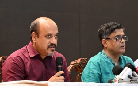 এখন থেকে ভুল সংবাদ পরিবেশন করলে ব্যবস্থা: আজাদ মজুমদার