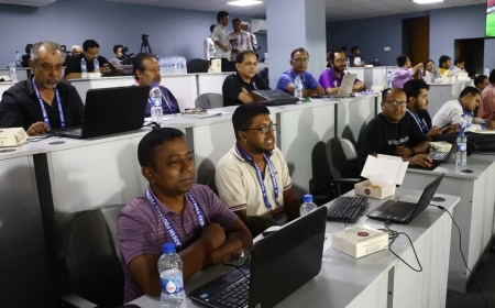 সাংবাদিক কার্ড নিয়ে বাণিজ্য, বিব্রত বাফুফে সভাপতি