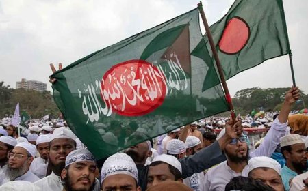 ‘ডানপন্থী রাজনীতি নতুন নয়, দৃশ্যমানতা বেড়েছে’