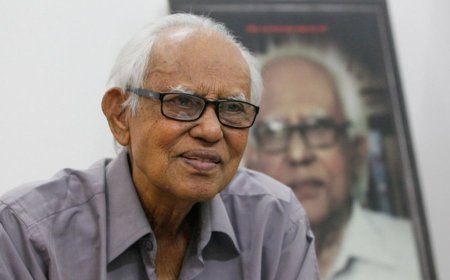 “অসুস্থ হয়ে আবারও হাসপাতালে ভর্তি ভাষাসৈনিক আহমদ রফিক”