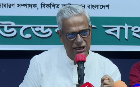 ডাকসু নির্বাচন ঘিরে সরকারের প্রতি তৎপর হওয়ার আহ্বান জানালেন জয়নুল আবদিন ফারুক
