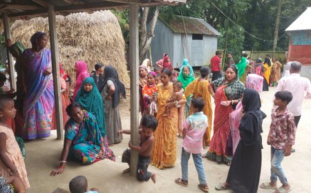 “মানিকগঞ্জে ছেলের বিরুদ্ধে মাকে গলা কেটে হত্যার অভিযোগ”