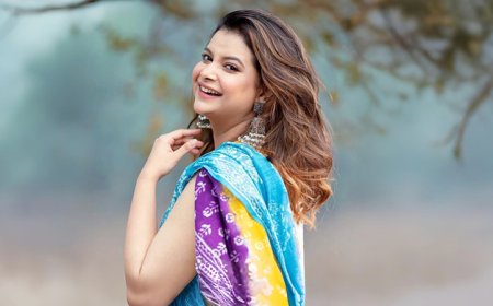 নিজের রাজনৈতিক মতাদর্শ পরিষ্কার করলেন শবনম ফারিয়া