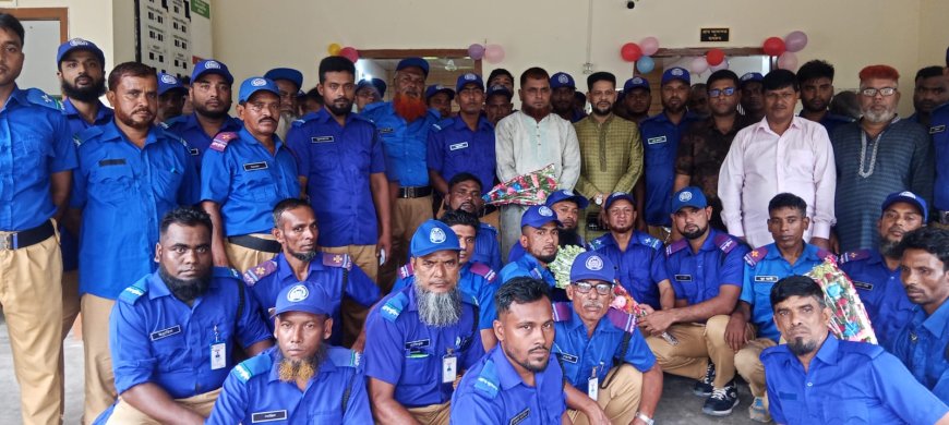 বোয়ালমারী তে গ্রাম পুলিশের কমিটি  গঠন সভাপতি কাঞ্চন খালাসীও সাধারন সম্পাদক উজ্জ্বল মীর।