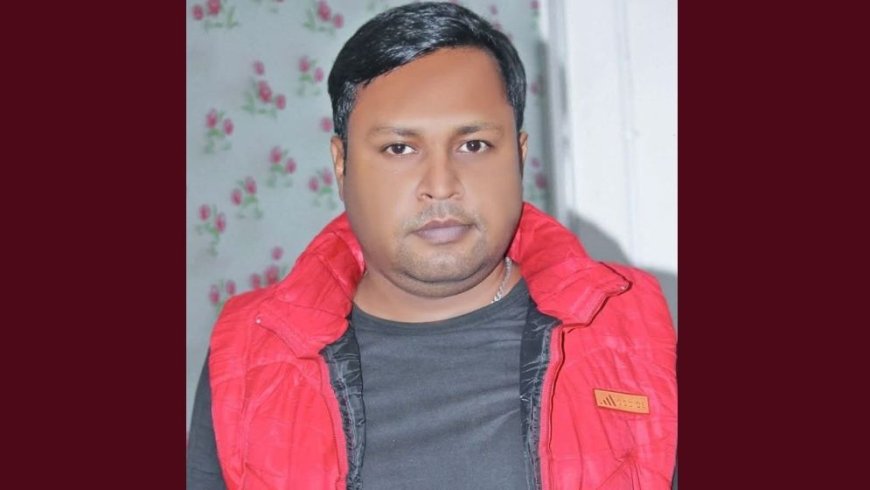 “চাঞ্চল্যকর শিক্ষক হত্যা: ছেলের গ্রেপ্তারে নতুন মোড়”