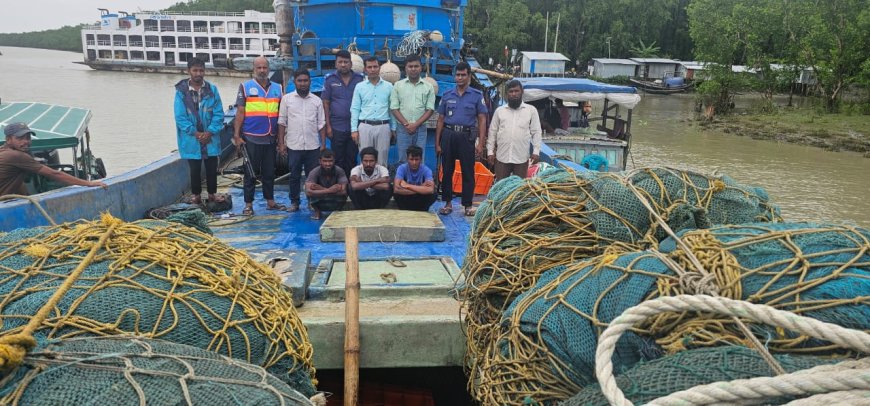 গলাচিপা ও রাঙ্গাবালীর যৌথ অভিযানে বোটসহ তিন জেলে আটক