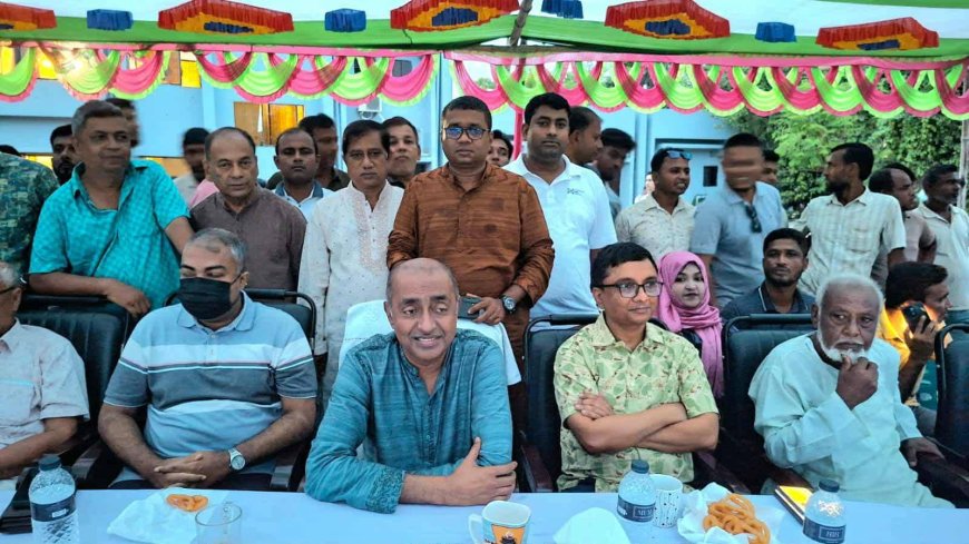 প্রতিমা বিসর্জনের মধ্য দিয়ে শেষ হলো শারদীয় দুর্গোৎসব