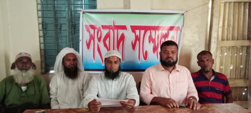 গলাচিপায় ভূমিহীনদের জমি জবরদখলে পায়তারার প্রতিবাদে সংবাদ সম্মেলন
