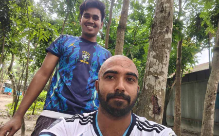 বকশীগঞ্জে ব্রাজিল ম্যাচ জেতায় মাথা ন্যাড়া করলেন আর্জেন্টিনার সমর্থক